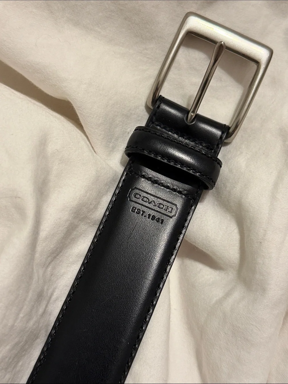 COACH Vintage Coach 5953 Black Leather Belt - Size 42 (105 cm)